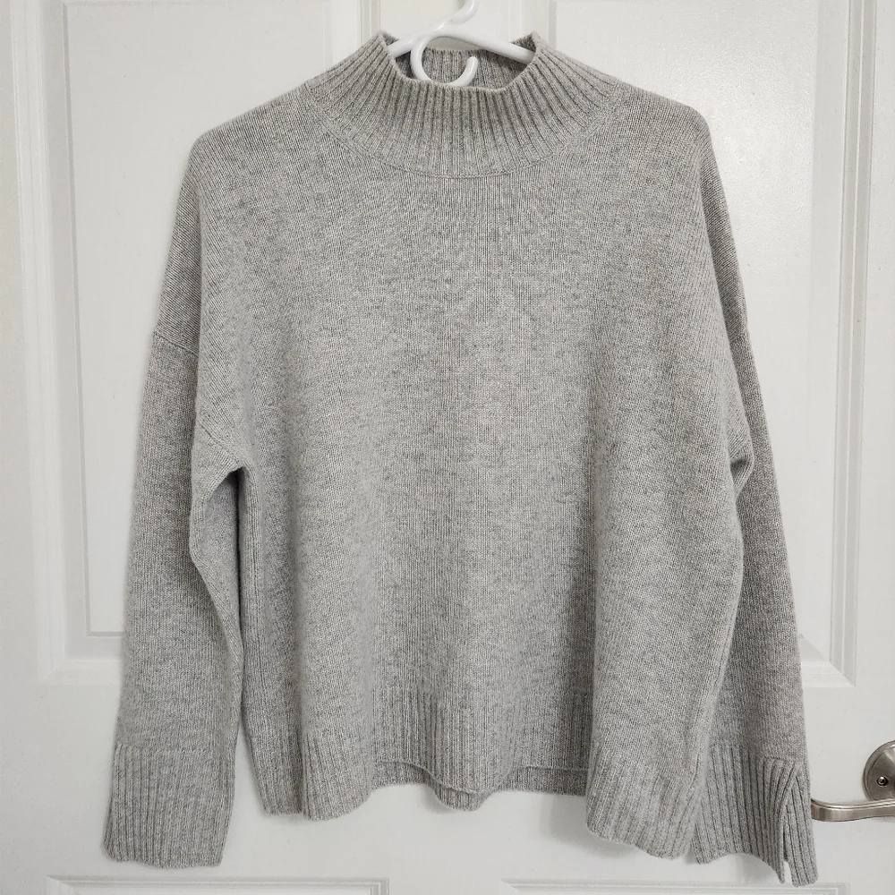 NEW The Curated - The Mock Neck Cashmere Sweater - Picture 1 of 4